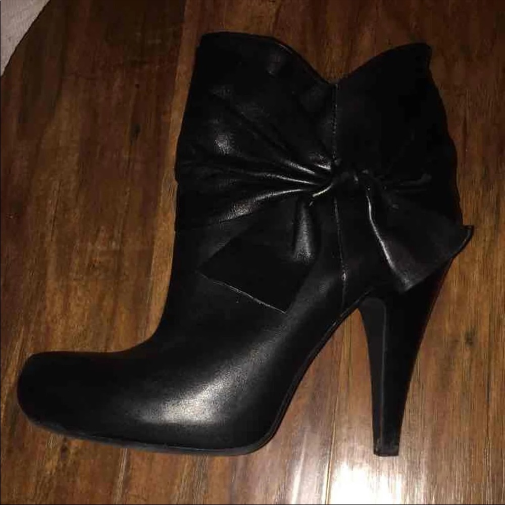 Gianni Bini. Beautiful boot, excellent condition